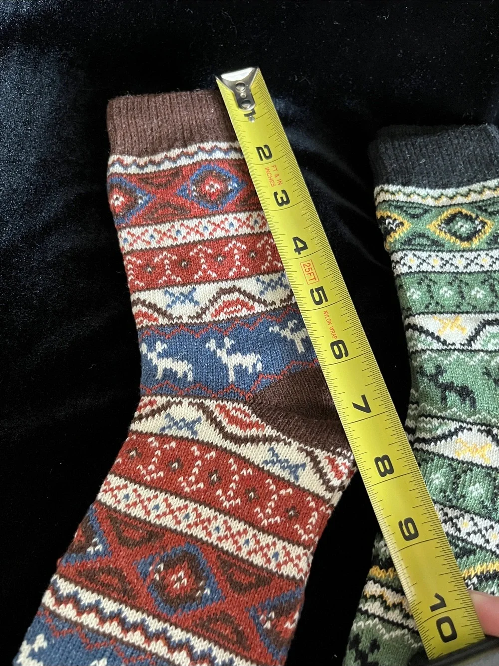 Lot of 2 Faire Isle Socks Green / Black & Brown / Blue Large